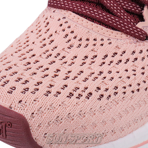   361 W Centauri . (,  5)