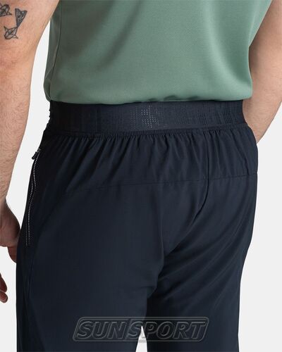  Kilpi M Heyes  (,  3)