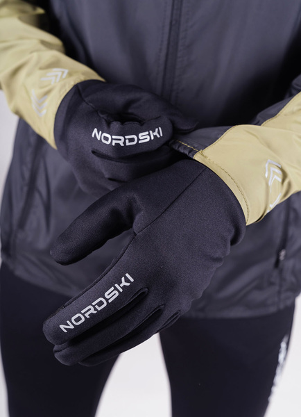 Перчатки NordSki Run черный (вид 1) Перчатки NordSki Run черный (фото, вид 1)