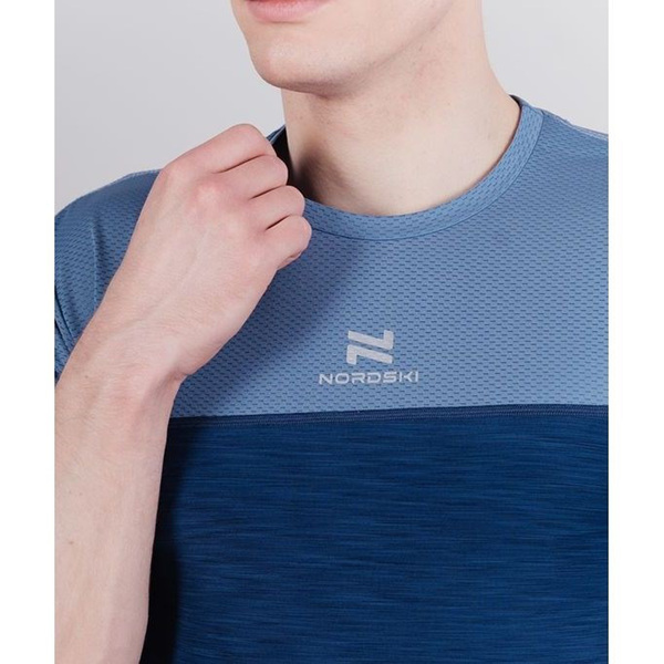 Футболка NordSki M Pro Energy мужская Arctic/Blue (вид 2) Футболка NordSki M Pro Energy мужская Arctic/Blue (фото, вид 2)