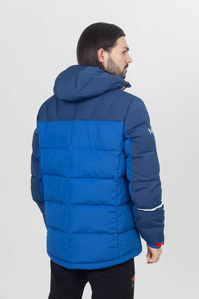   Moax M Club Team   (,  3)