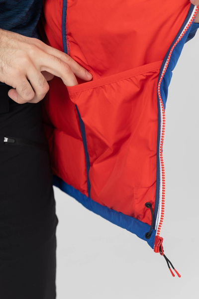   Moax M Club Team   (,  7)