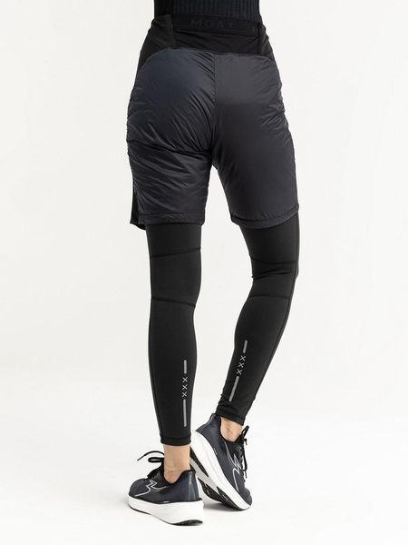   Moax W Laura  (,  1)