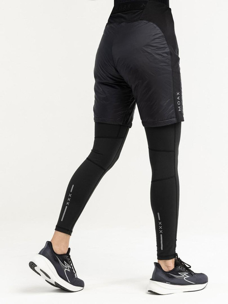   Moax W Laura  (,  2)