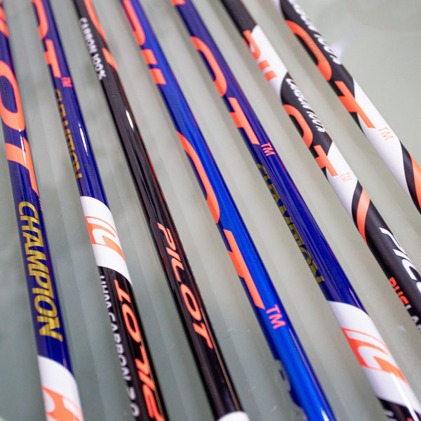   Pilot Champion UHM 2.0 Clip 24-25 (100% Carbon) (,  6)