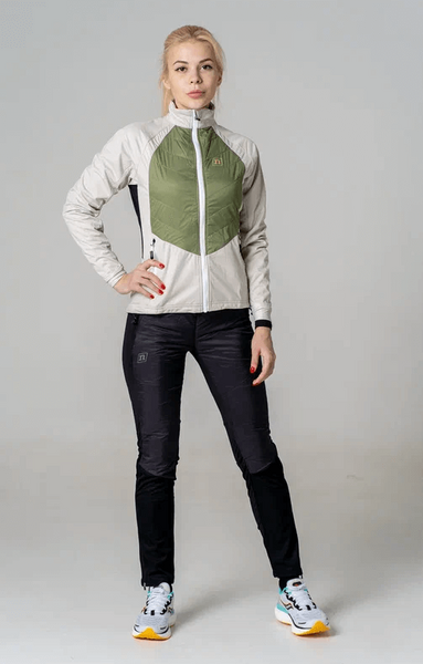   Noname Hybrid 22   (,  4)