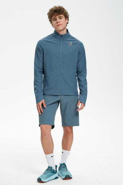  Bivium M Trek  (,  9)