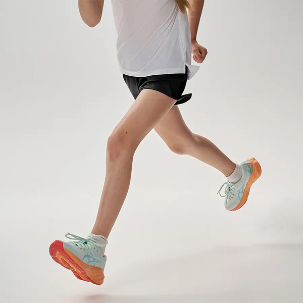 Шорты обтягивающие NordSki Jr girl Run 2 0 детские Black (вид 2) Шорты обтягивающие NordSki Jr girl Run 2 0 детские Black (фото, вид 2)