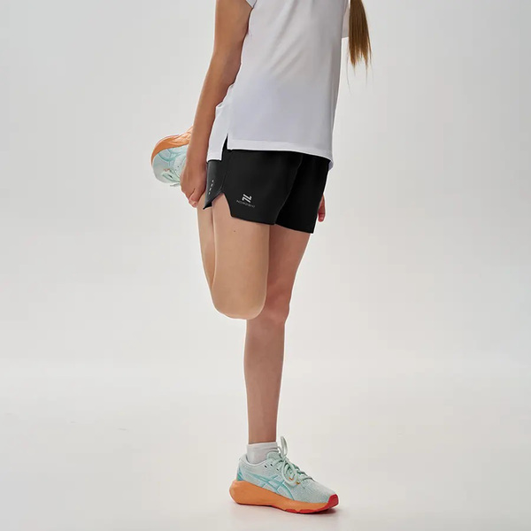 Шорты обтягивающие NordSki Jr girl Run 2 0 детские Black (вид 3) Шорты обтягивающие NordSki Jr girl Run 2 0 детские Black (фото, вид 3)