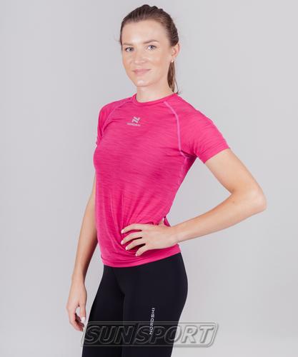 Футболка NordSki W Pro женская Berry (вид 3) Футболка NordSki W Pro женская Berry (фото, вид 3)