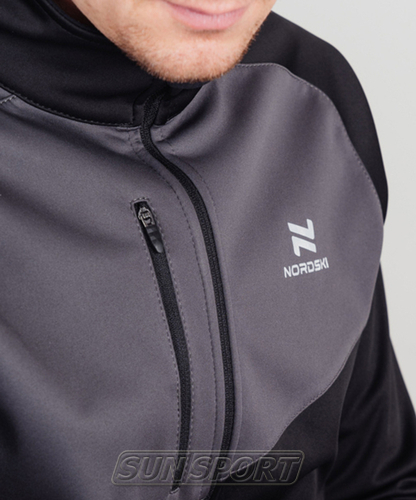 Разминочная куртка NordSki M Premium SoftShell мужская черн/серый (вид 1) Разминочная куртка NordSki M Premium SoftShell мужская черн/серый (фото, вид 1)